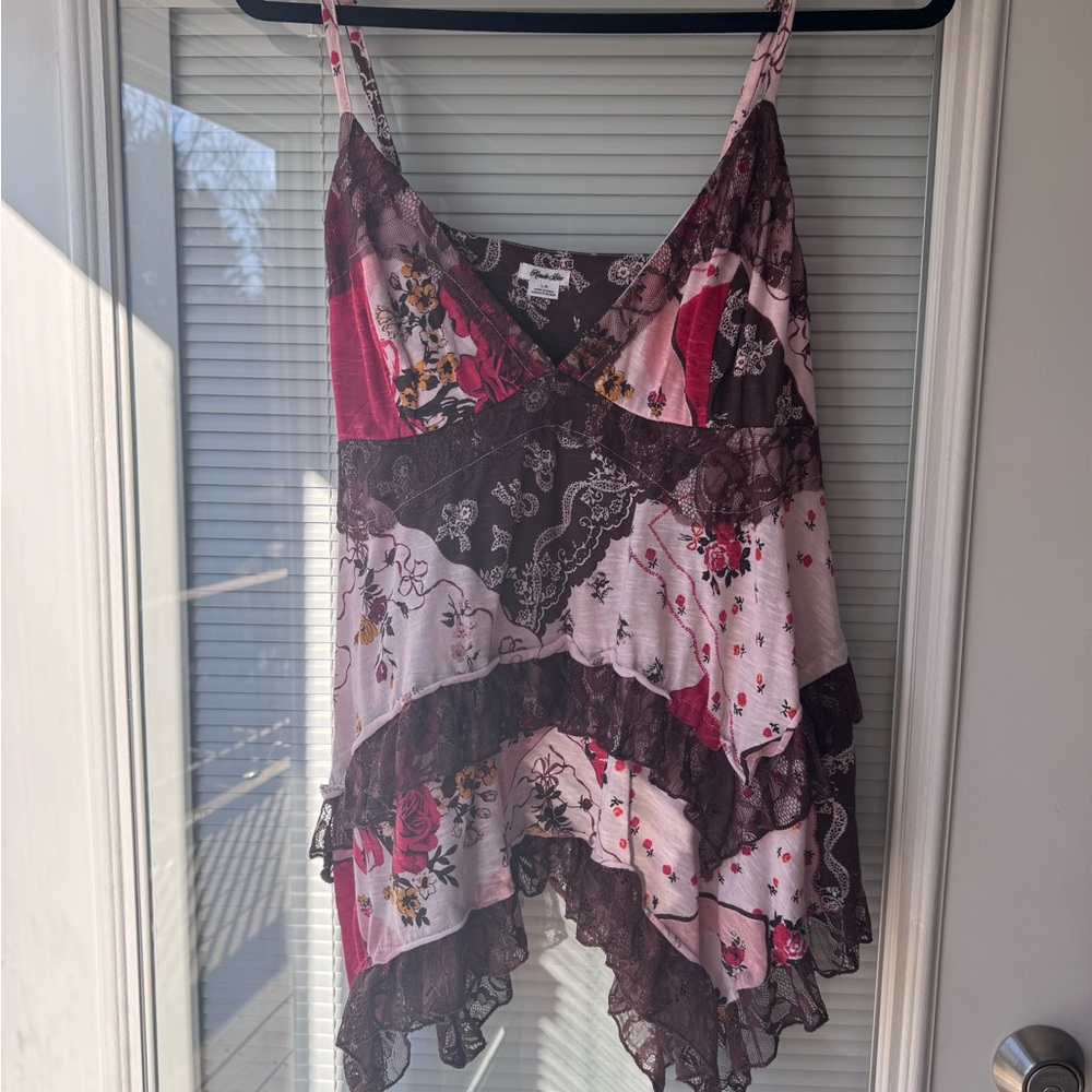 Urban Outfitters Kimchi Blue Brown and Pink babydoll top L